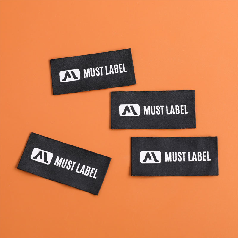 Must Label yüksək keyfiyyətli toxunmuş etiketlərin yeni çeşidi ilə liderlik edir